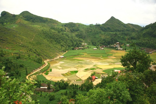 Ha Giang Grandeur and beauty on nation’s border